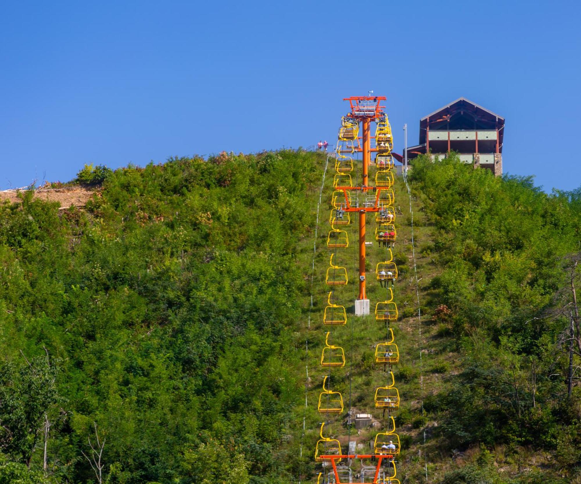 Whispering Winds, Hot Tub, Game Room, Wifi, 1089 Free Tickets Each Paid Day, Dollywood And More 개틀린버그 외부 사진